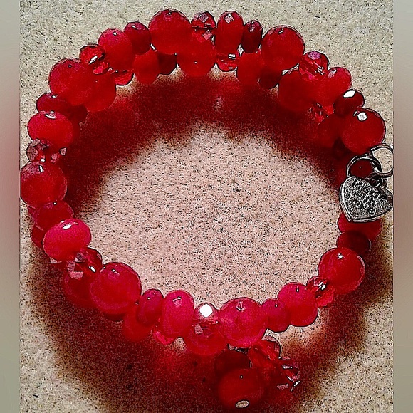 “Ruby Slippers” July genuine red agate& genuine jade bracelet - Picture 3 of 4